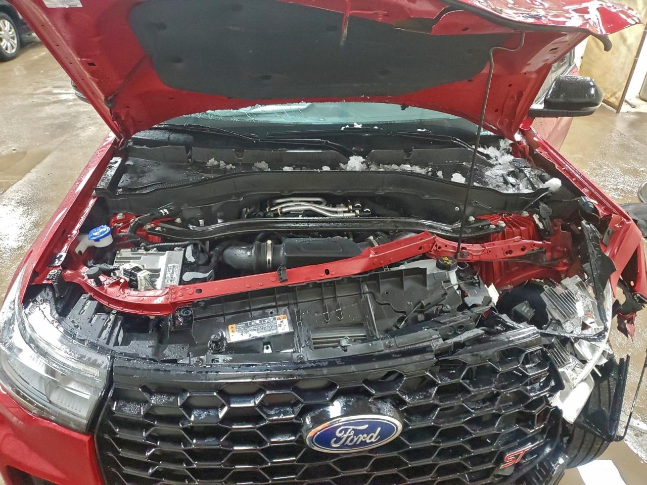 2025 FORD EXPLORER ST photo 12