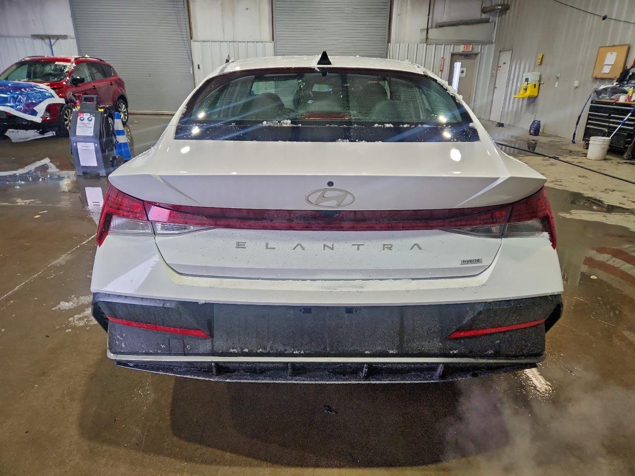 2025 HYUNDAI ELANTRA LIMITED photo 11