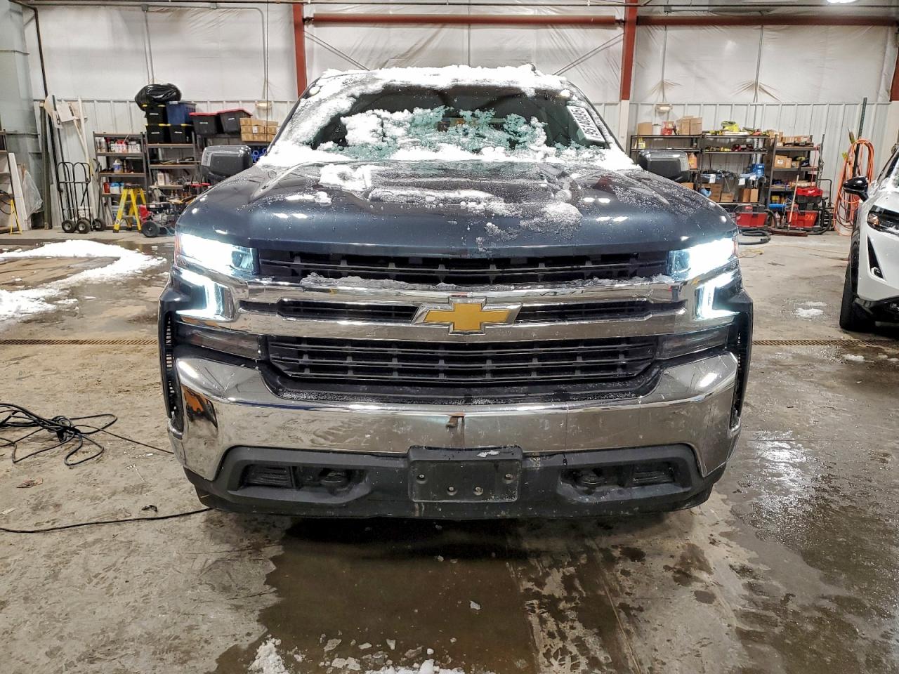 2020 CHEVROLET SILVERADO K1500 LT photo 5