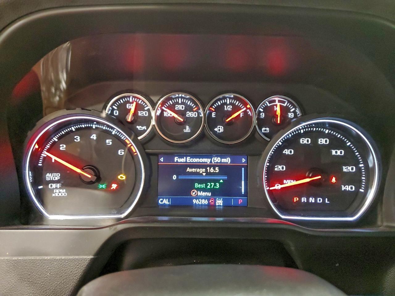 2020 CHEVROLET SILVERADO K1500 LT photo 9
