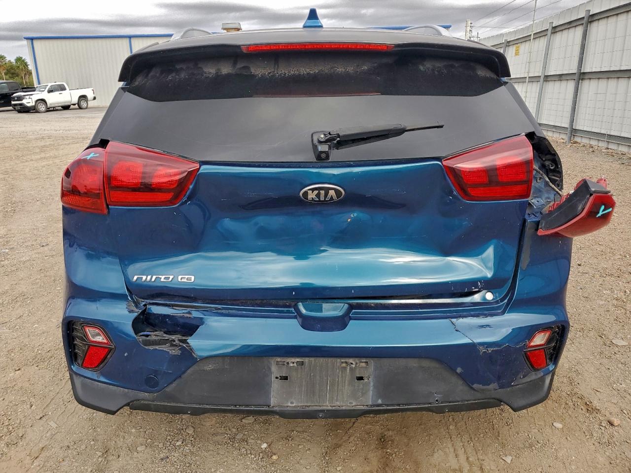 2020 KIA NIRO LX photo 11