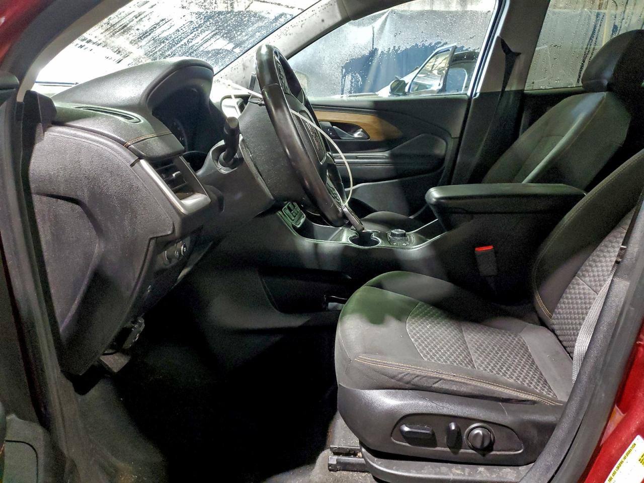 2018 GMC TERRAIN SLE photo 13