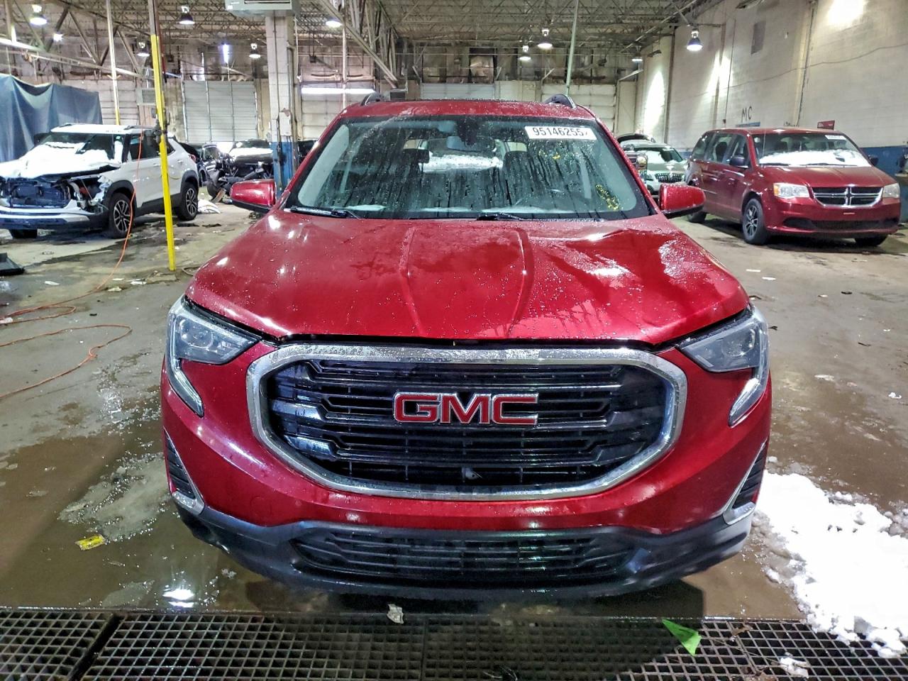 2018 GMC TERRAIN SLE photo 9