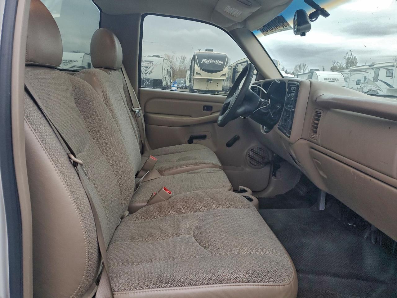 2003 GMC NEW SIERRA C1500 photo 10