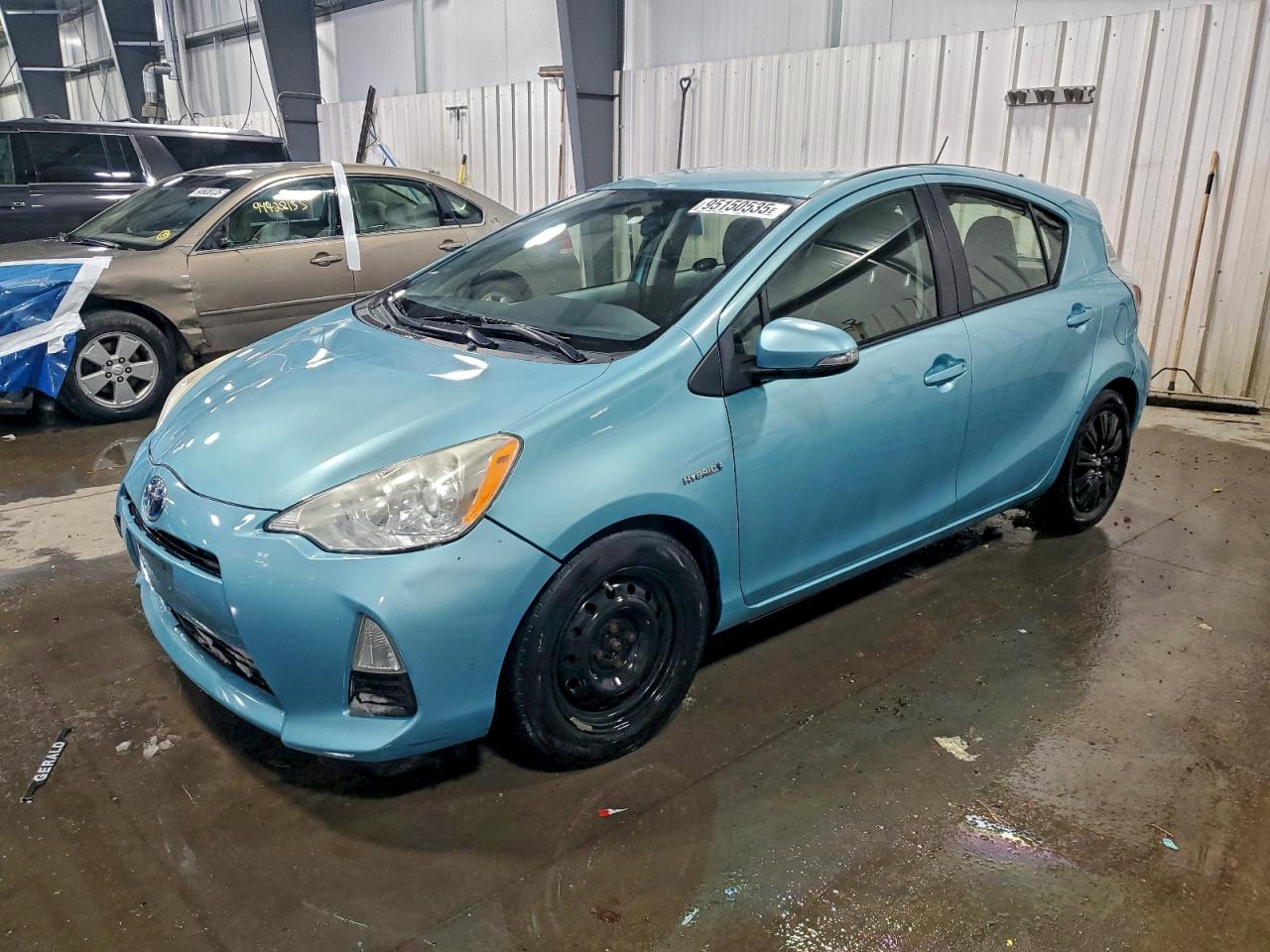 2013 TOYOTA PRIUS C