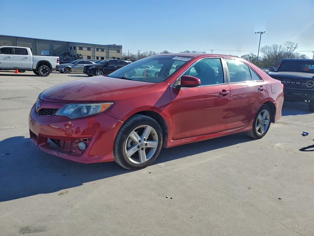 2012 TOYOTA CAMRY