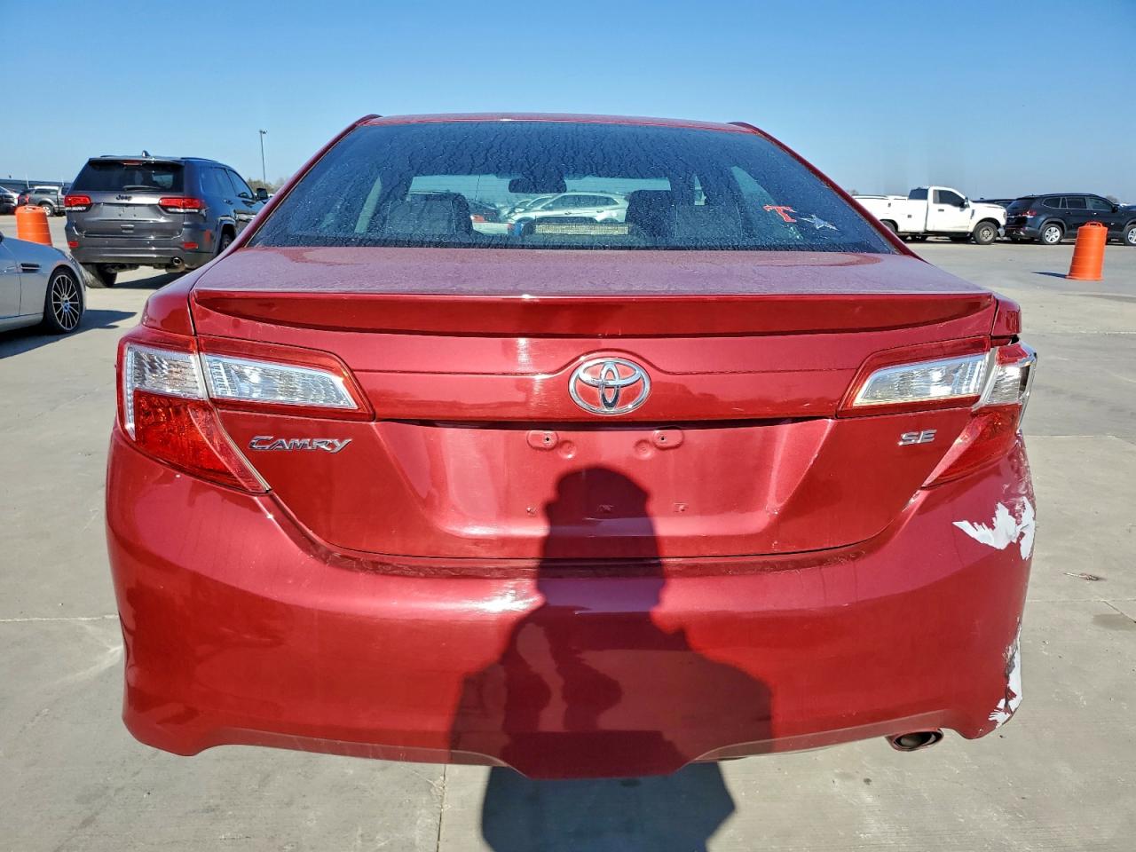 2012 TOYOTA CAMRY SE photo 6