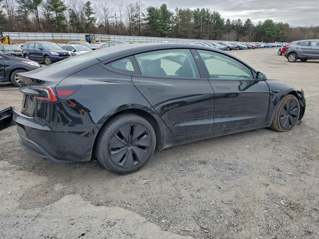2024 TESLA MODEL 3 photo 5