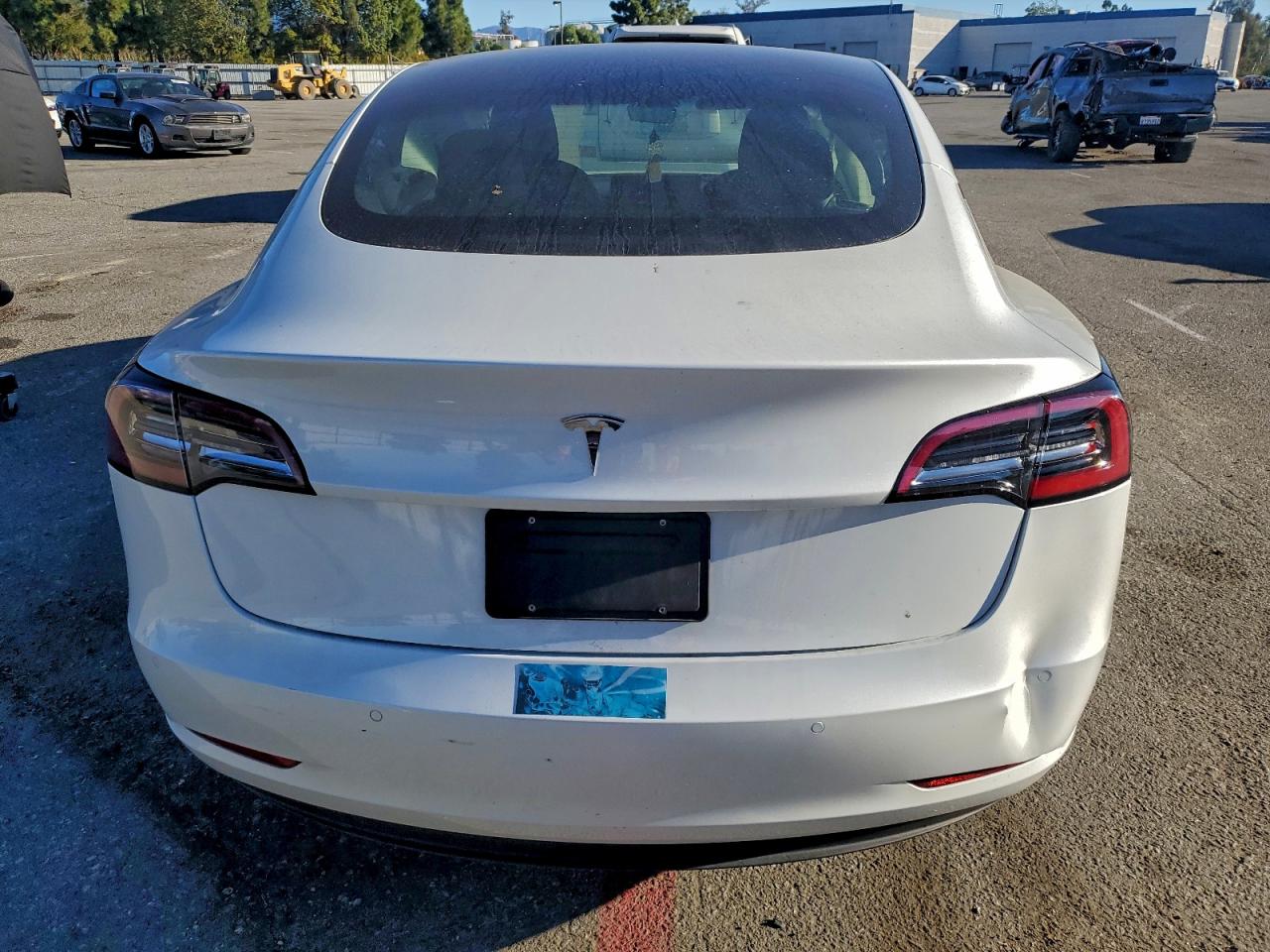 2022 TESLA MODEL 3 photo 6