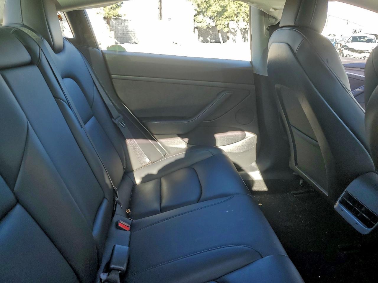 2022 TESLA MODEL 3 photo 10