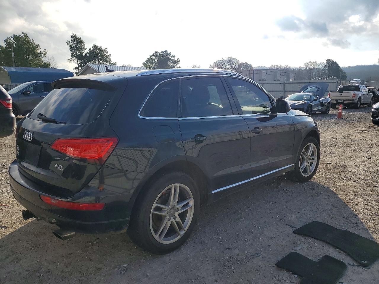 2013 AUDI Q5 PREMIUM PLUS photo 3