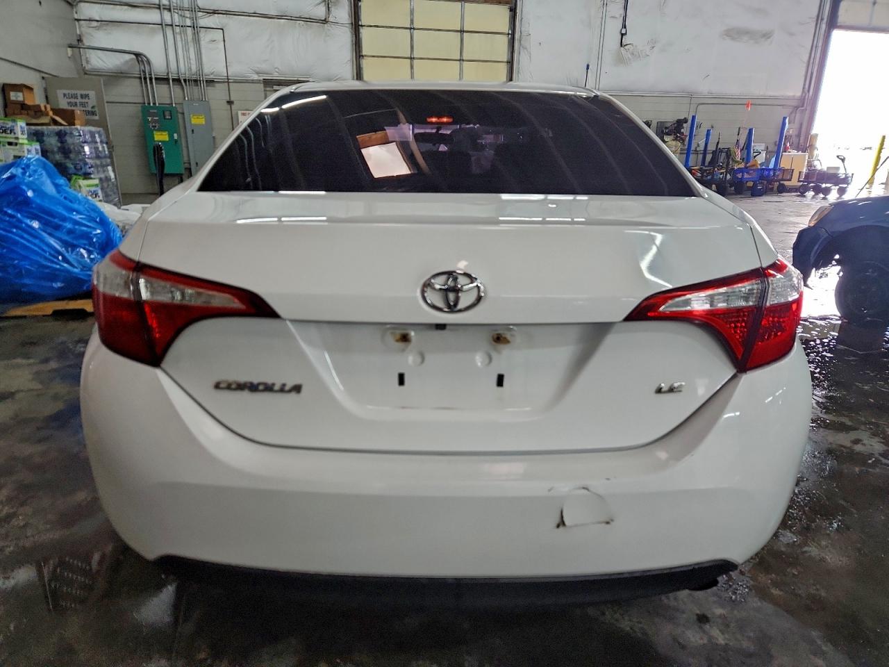 2016 TOYOTA COROLLA LE photo 16