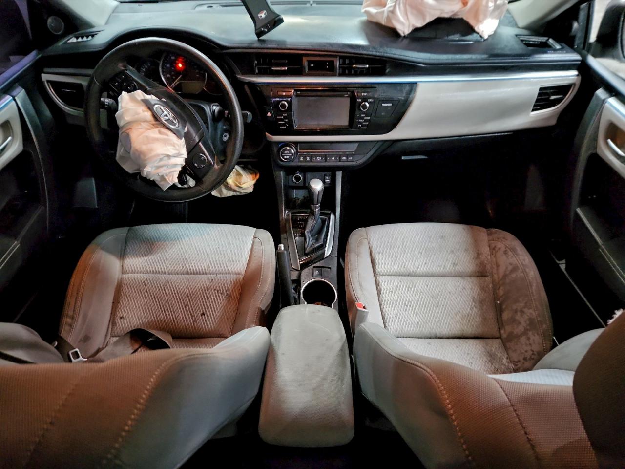 2016 TOYOTA COROLLA LE photo 22