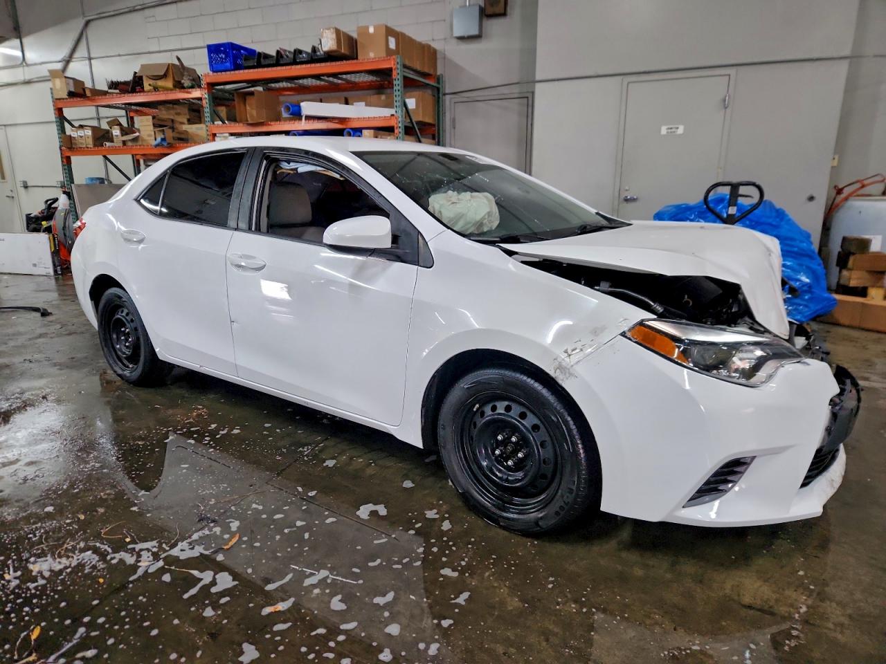 2016 TOYOTA COROLLA LE photo 10