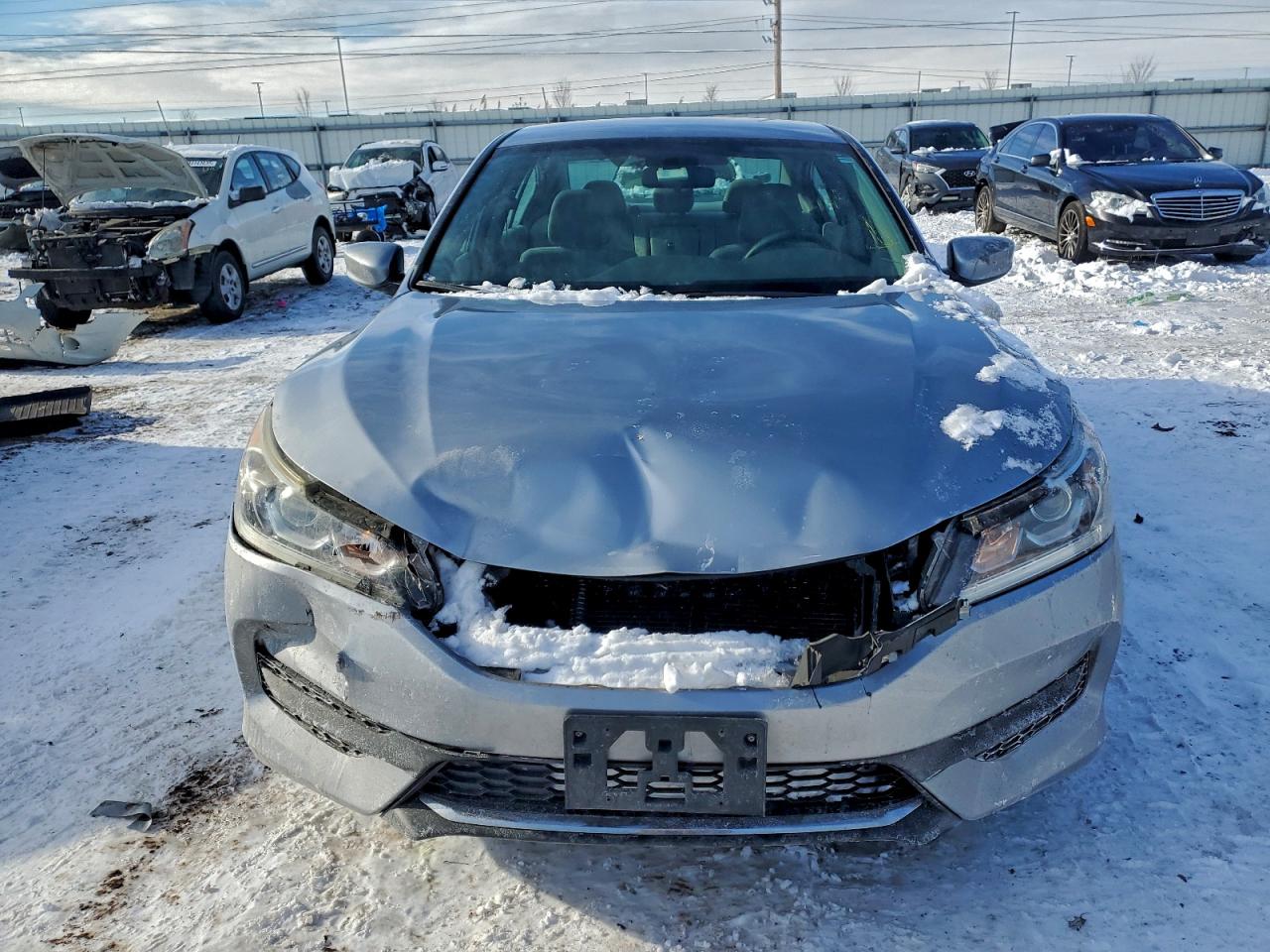 2017 HONDA ACCORD LX photo 5