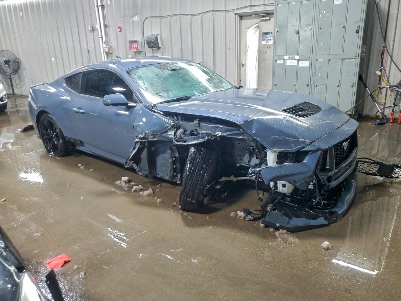 2024 FORD MUSTANG GT photo 10