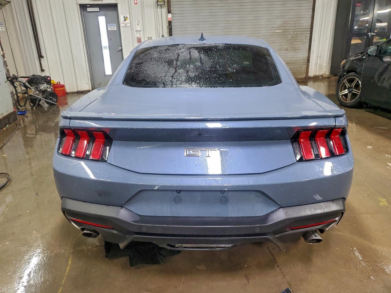 2024 FORD MUSTANG GT photo 16