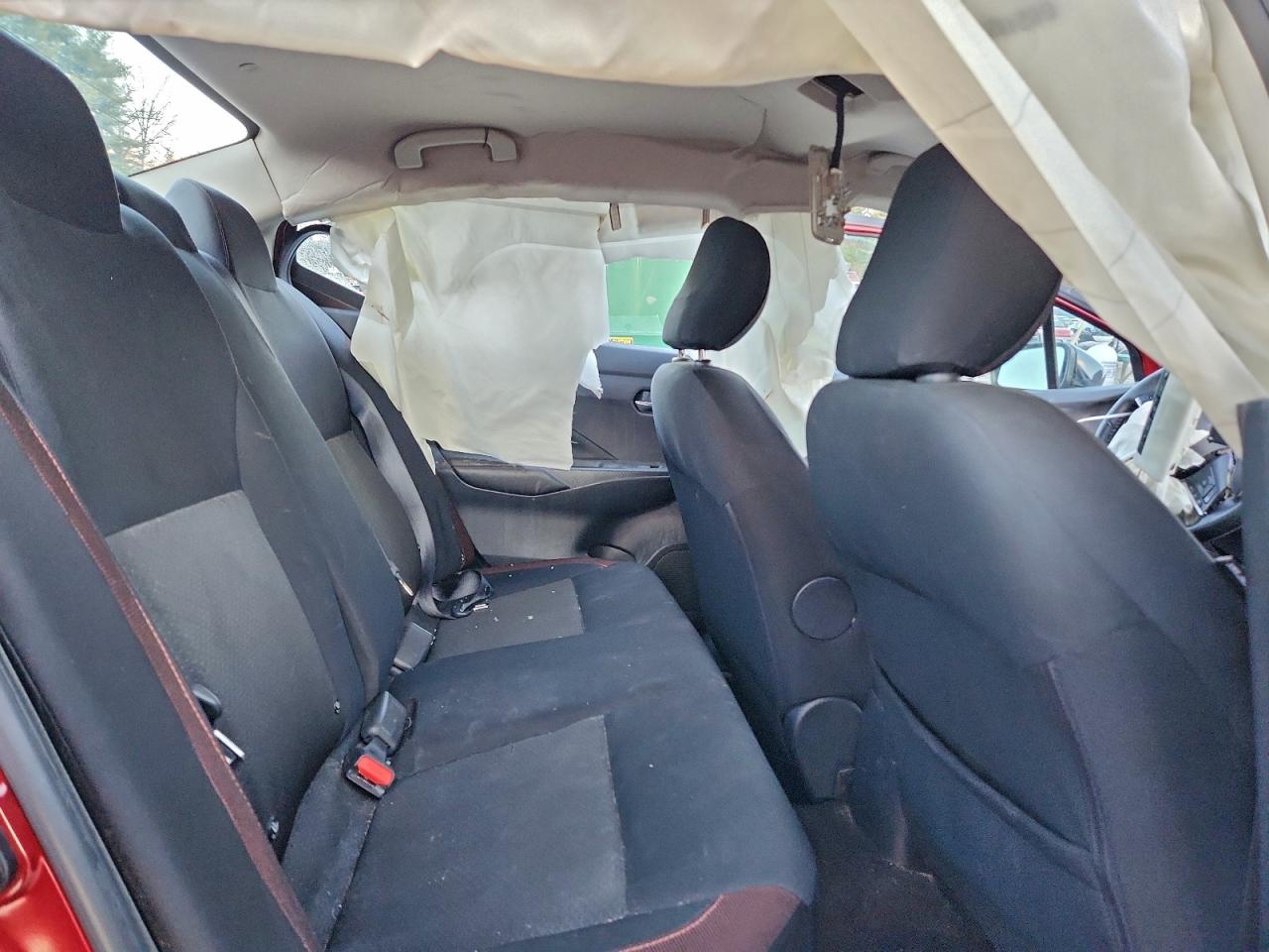 2020 NISSAN VERSA SR photo 10