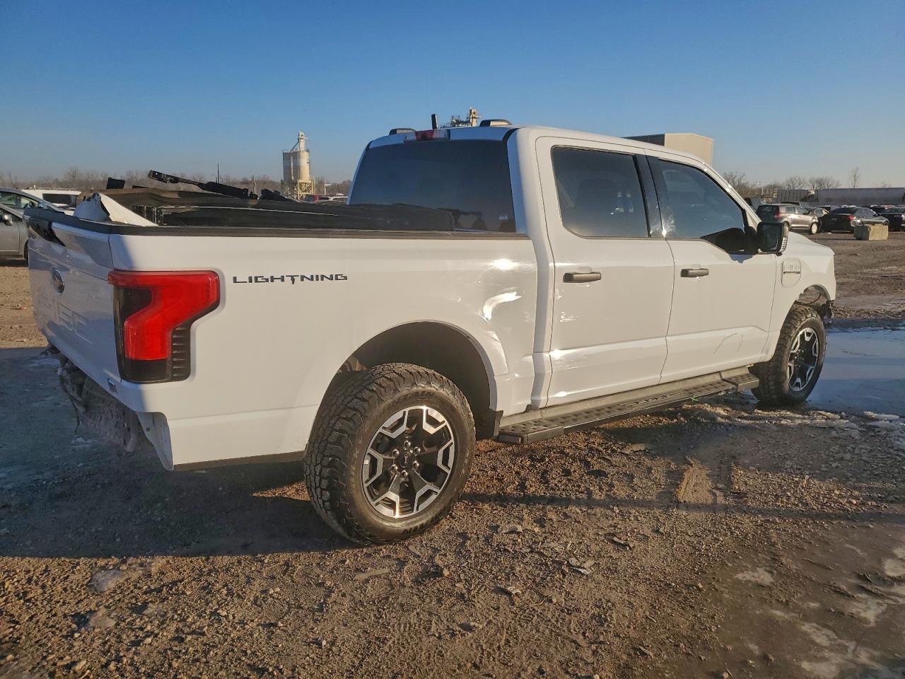 2022 FORD F150 LIGHTNING PRO photo 7
