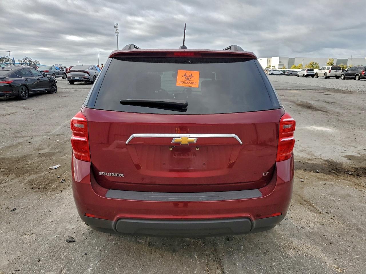 2017 CHEVROLET EQUINOX LT photo 16