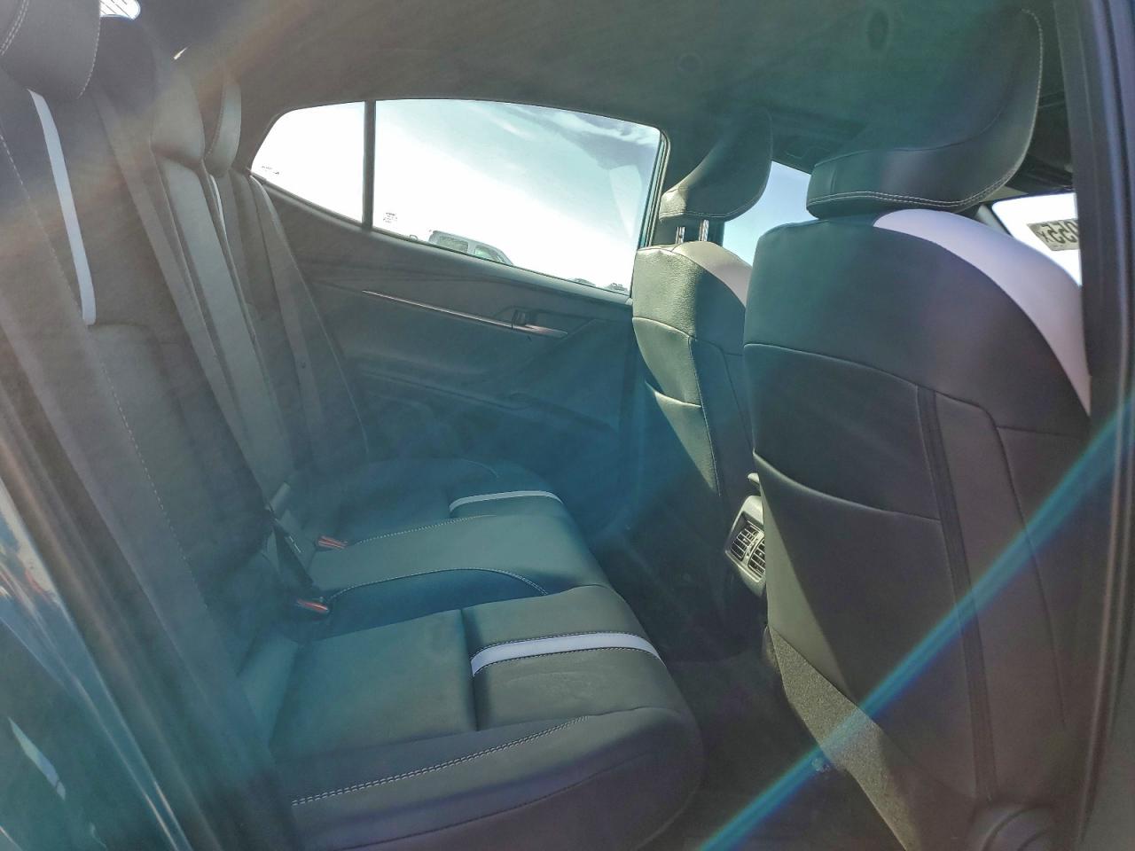 2025 TOYOTA CAMRY XSE photo 10