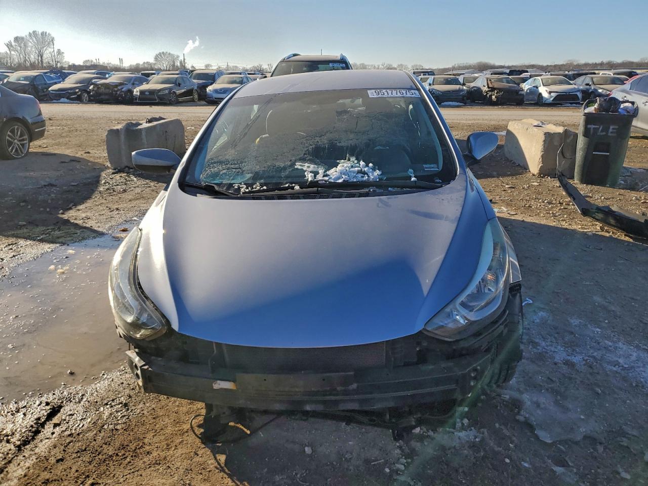 2016 HYUNDAI ELANTRA SE photo 9