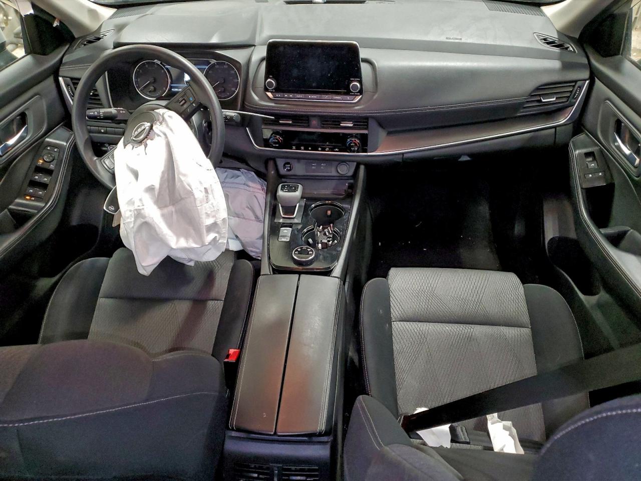 2024 NISSAN ROGUE SV photo 15