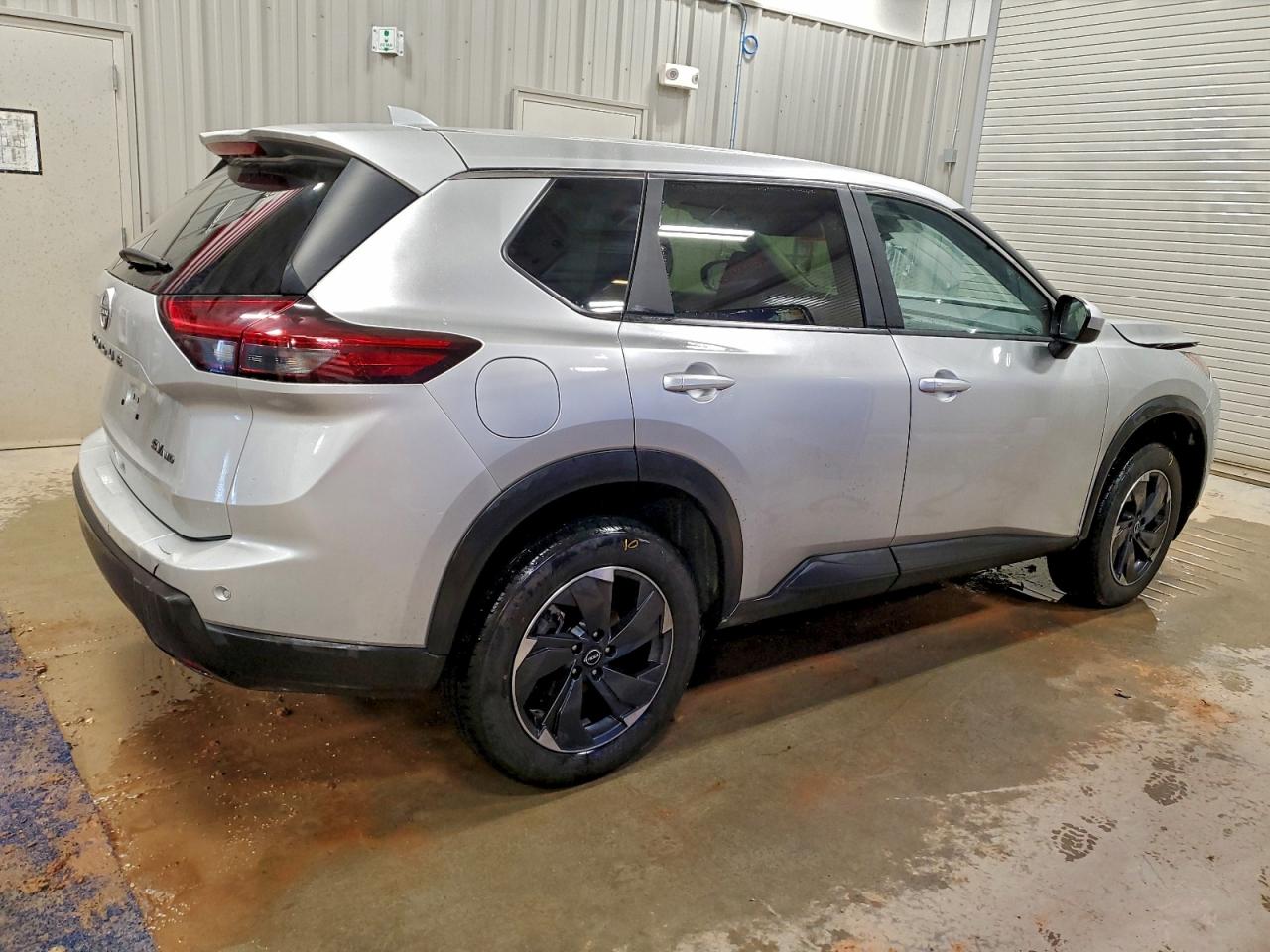 2024 NISSAN ROGUE SV photo 5