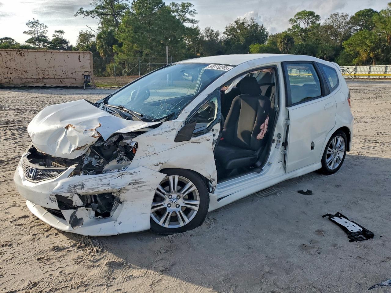 2011 HONDA FIT