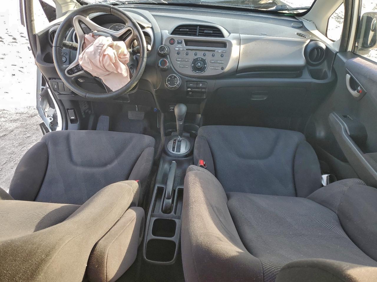 2011 HONDA FIT SPORT photo 15