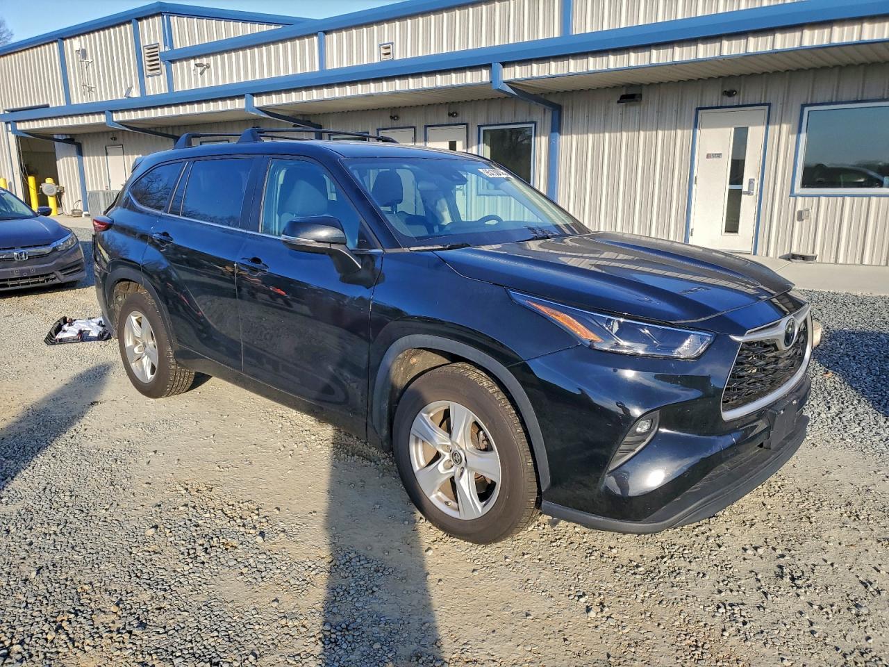 2023 TOYOTA HIGHLANDER L photo 7
