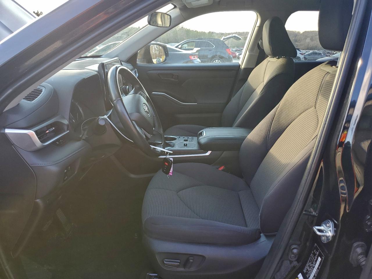 2023 TOYOTA HIGHLANDER L photo 13