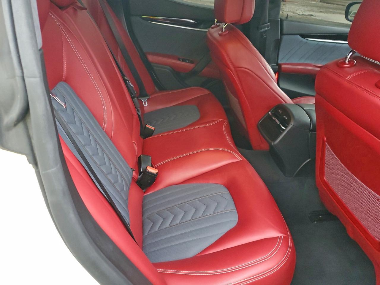 2017 MASERATI GHIBLI S photo 10