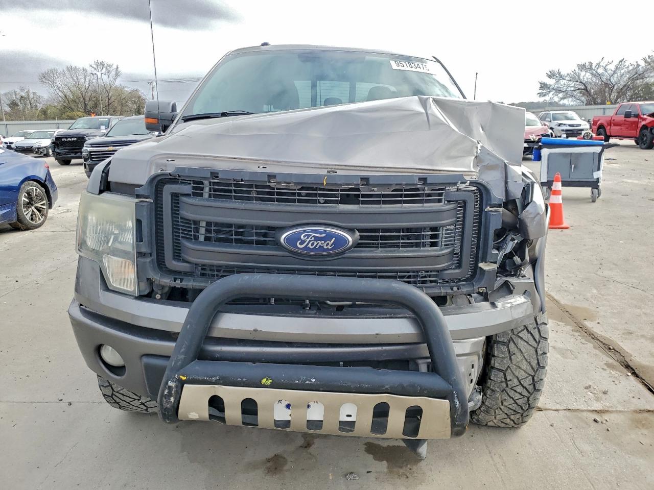 2013 FORD F150 SUPERCREW photo 5