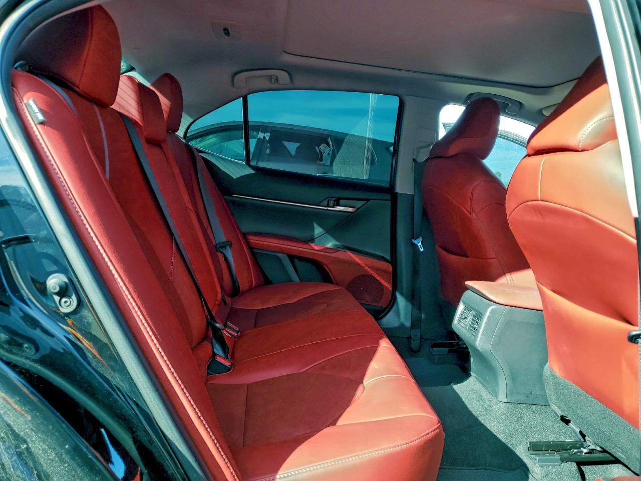 2024 TOYOTA CAMRY XSE photo 19