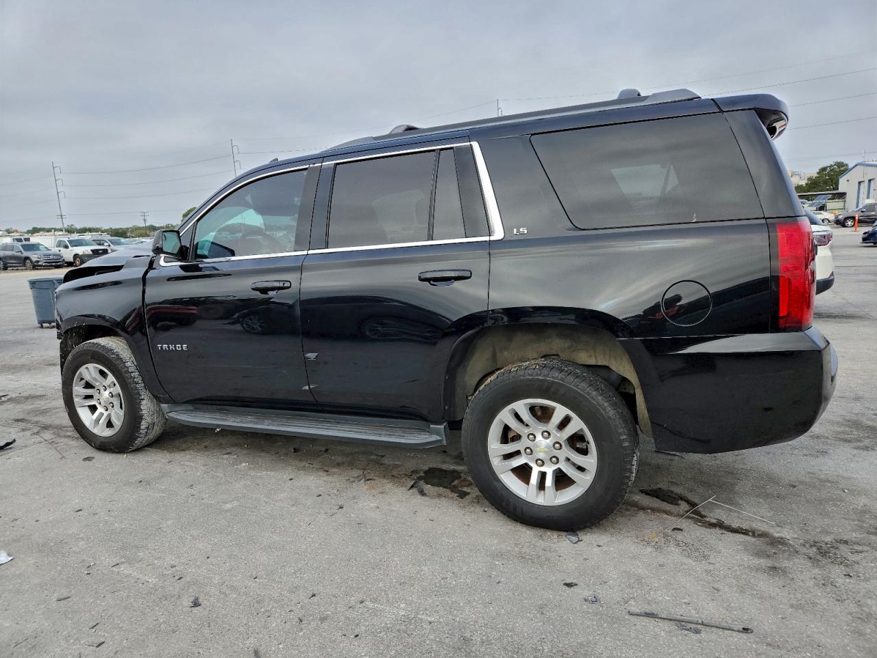 2016 CHEVROLET TAHOE C1500 LS photo 3