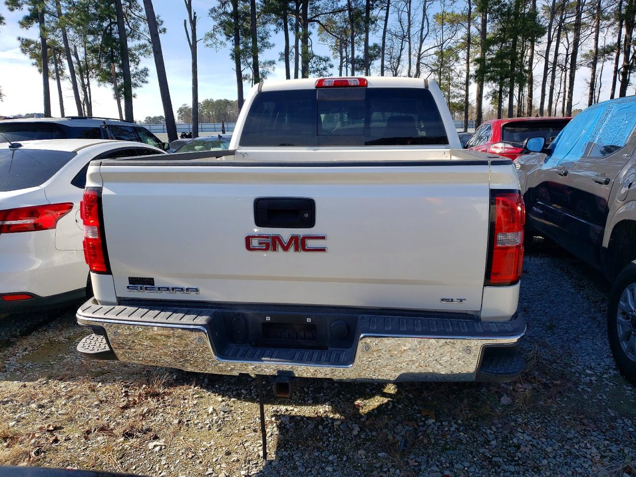 2015 GMC SIERRA K1500 SLT photo 6