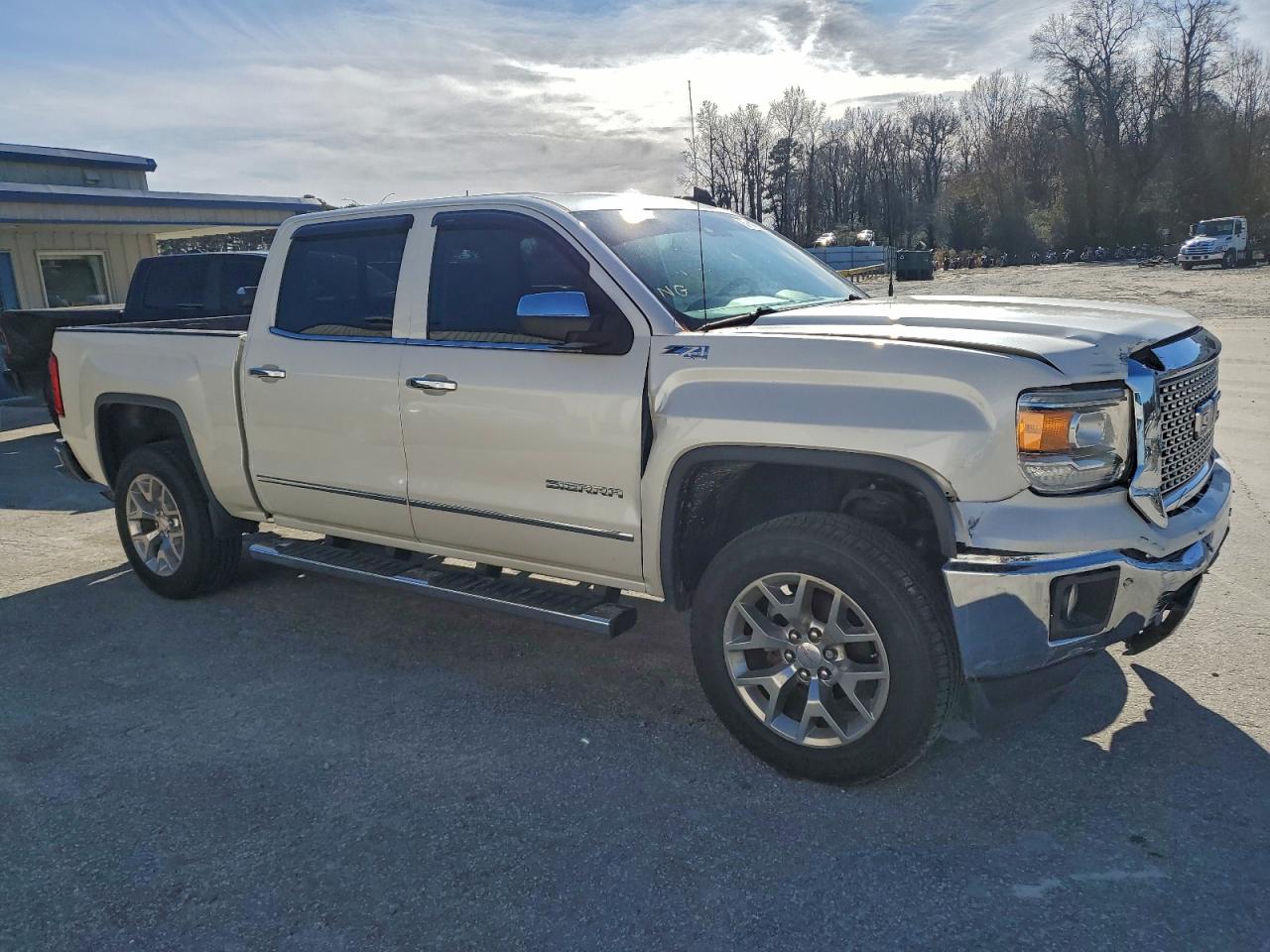 2015 GMC SIERRA K1500 SLT photo 4