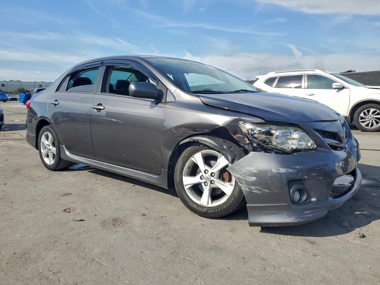 2013 TOYOTA COROLLA S photo 10