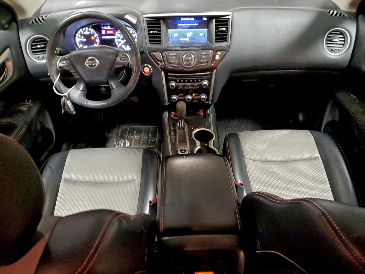 2020 NISSAN PATHFINDER SV photo 8