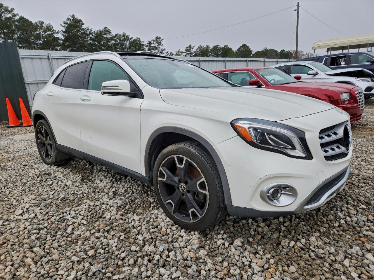 2019 MERCEDES-BENZ GLA 250 photo 7