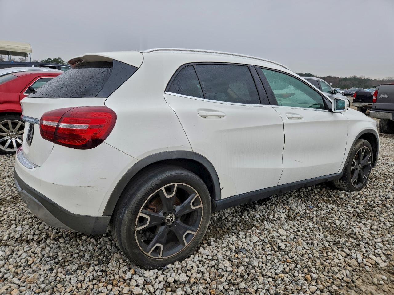 2019 MERCEDES-BENZ GLA 250 photo 5
