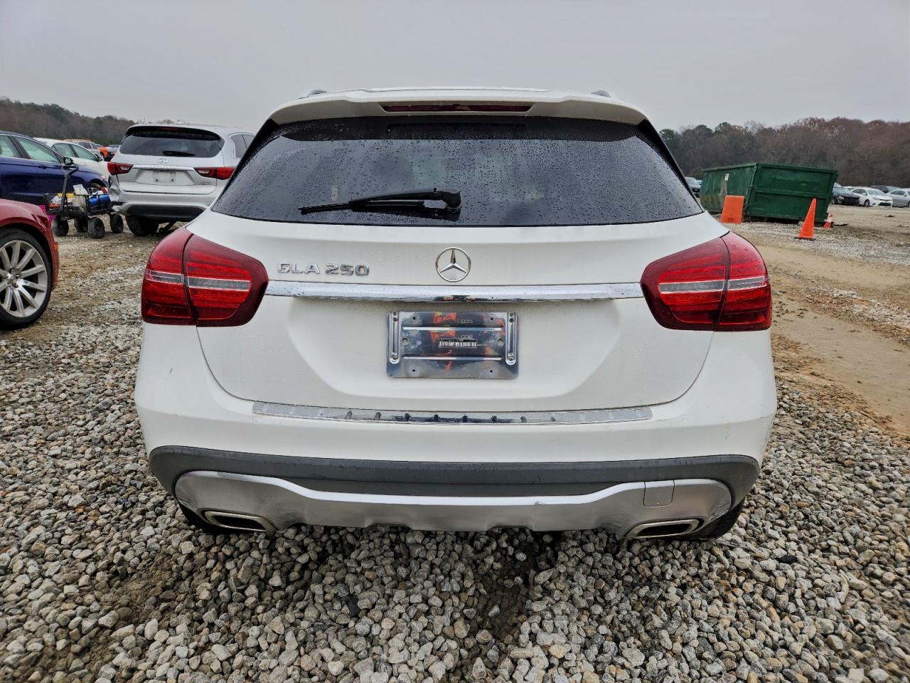 2019 MERCEDES-BENZ GLA 250 photo 11