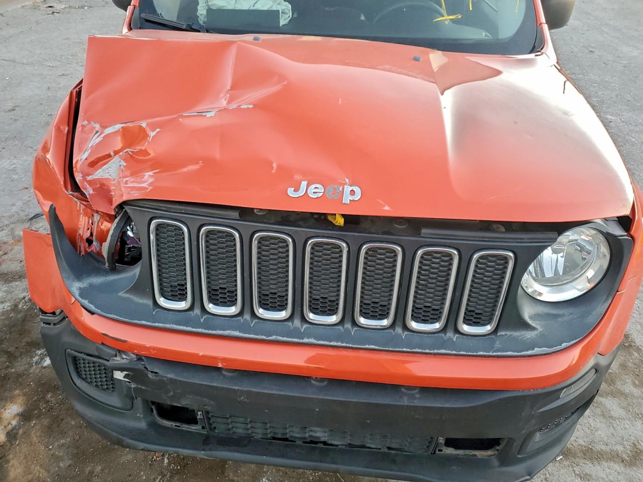 2017 JEEP RENEGADE SPORT photo 23