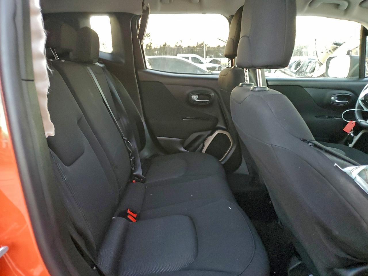 2017 JEEP RENEGADE SPORT photo 21
