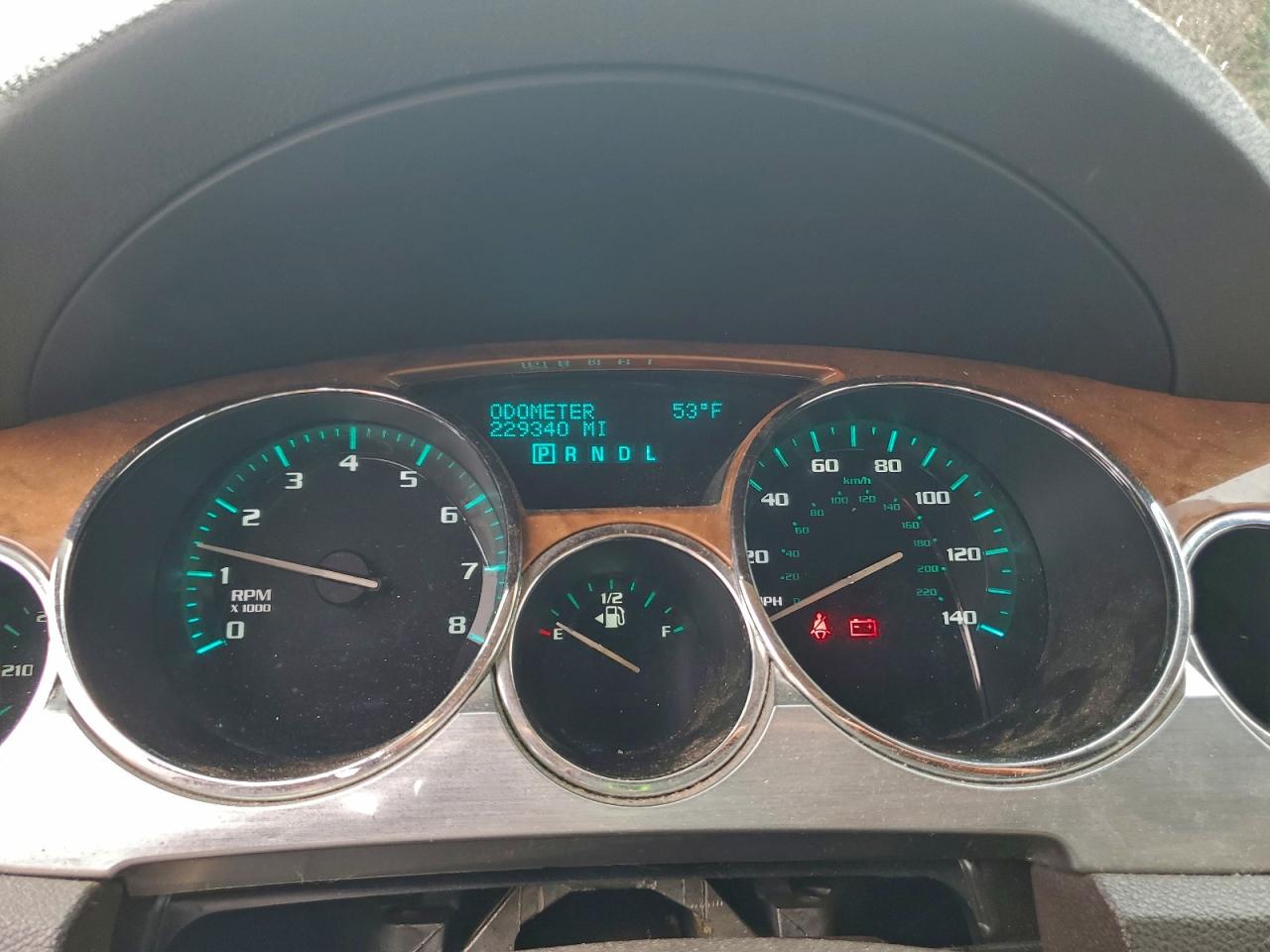 2008 BUICK ENCLAVE CXL photo 9