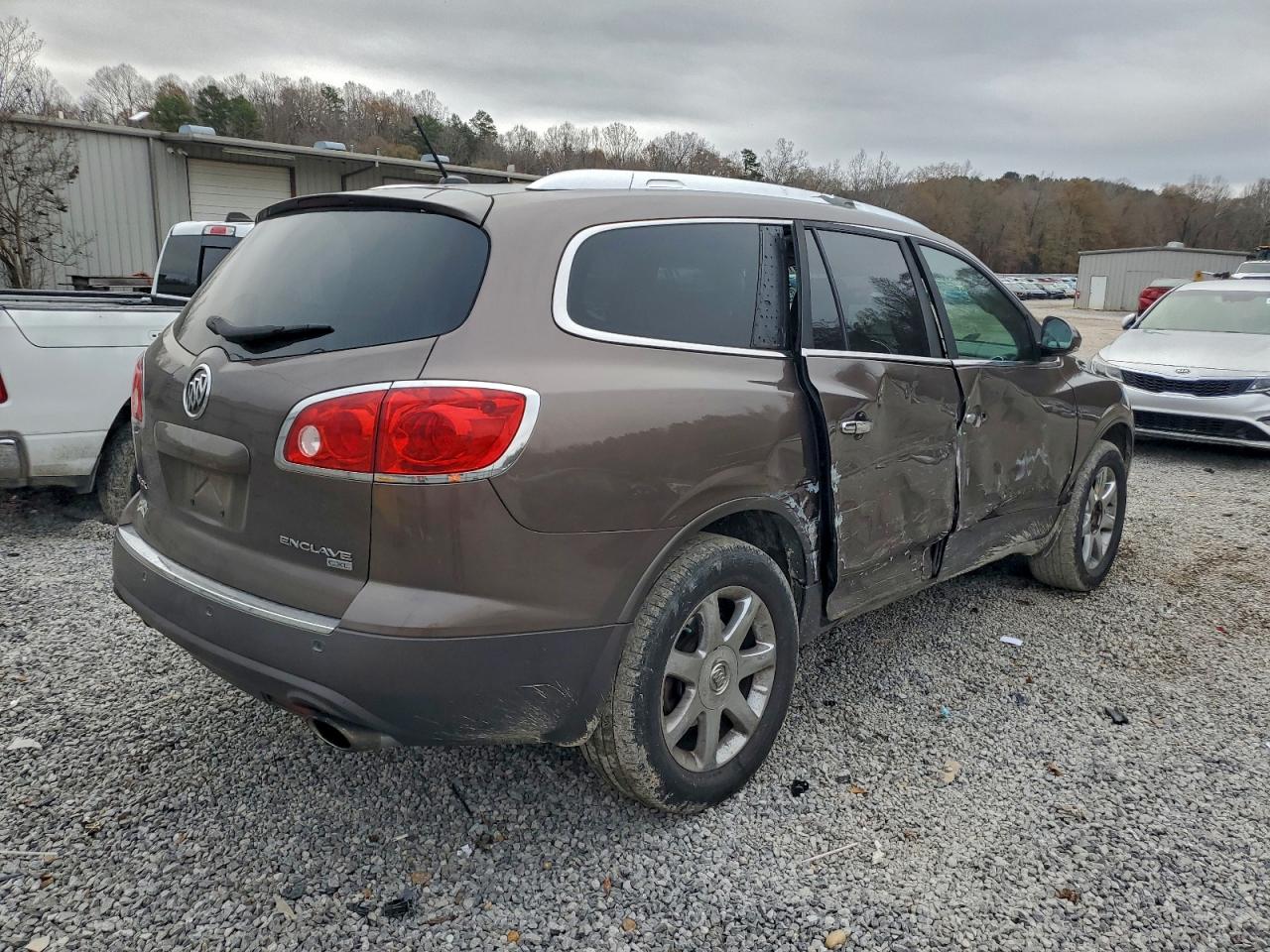2008 BUICK ENCLAVE CXL photo 3
