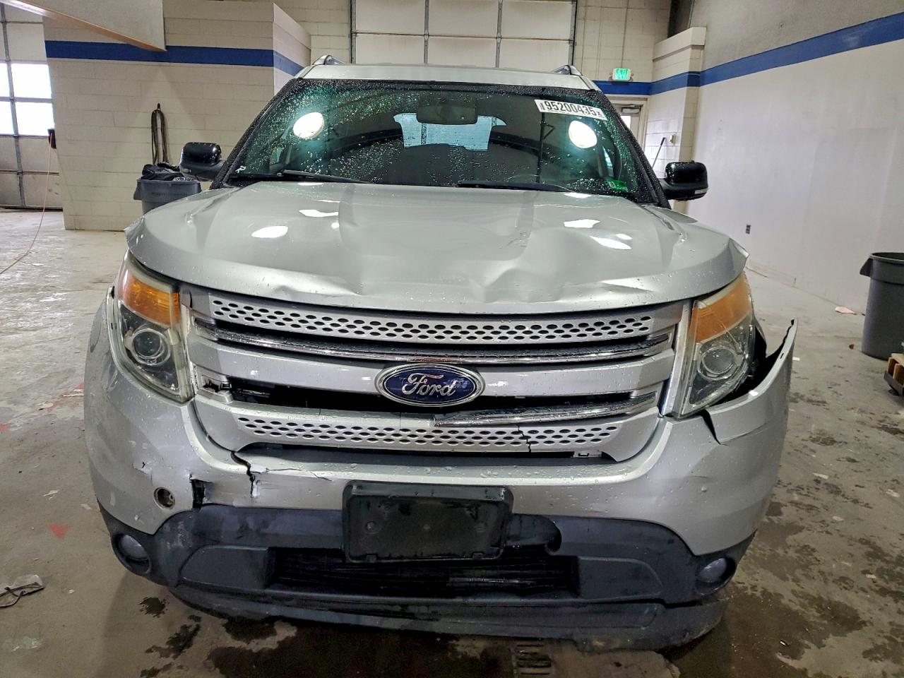 2015 FORD EXPLORER XLT photo 9