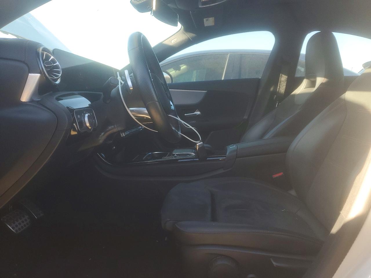 2022 MERCEDES-BENZ CLA 250 photo 7