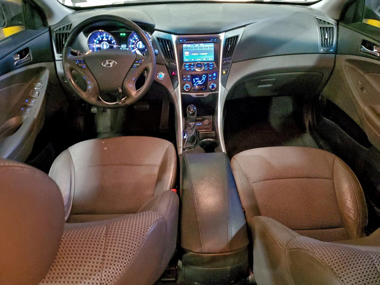 2011 HYUNDAI SONATA SE 2.0T photo 15